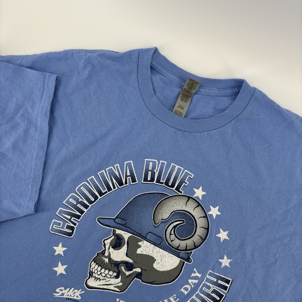 University Of North Carolina Men's 2XL UNC Tarheels T-Shirt Skull Ram Blue